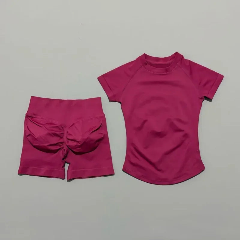 Seamless Crop & Shorts Set