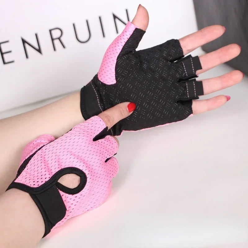 Women's Breathable Gym Gloves