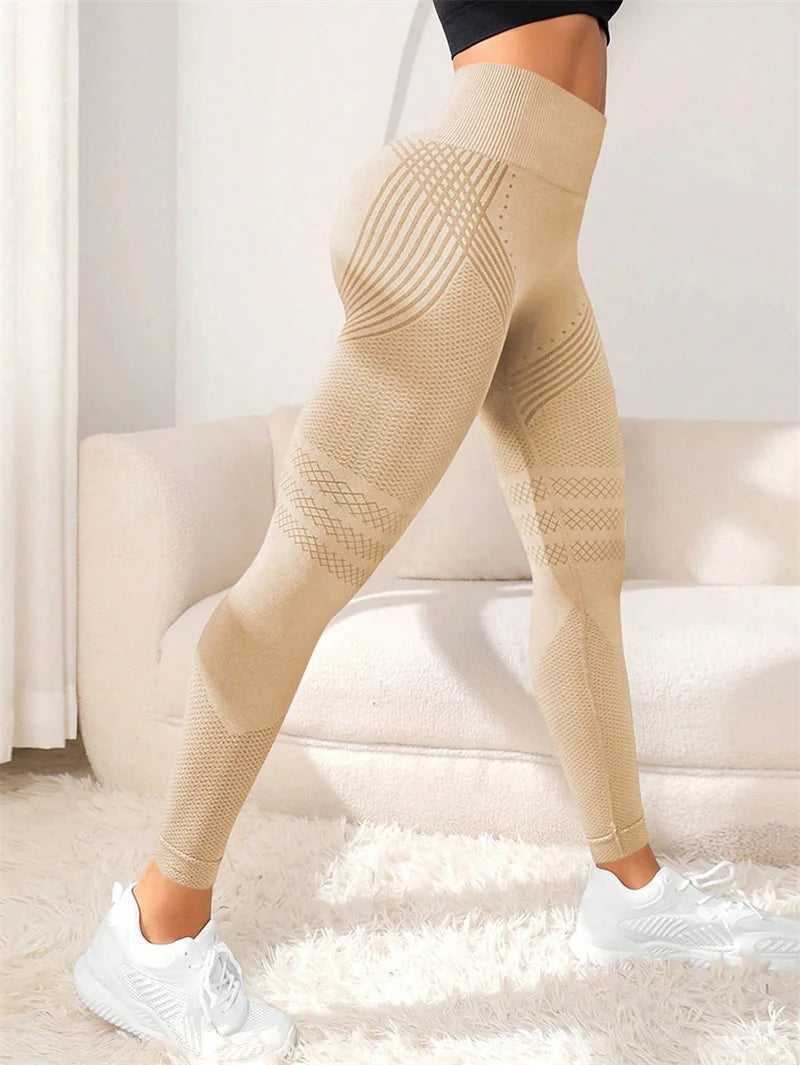 Contour Line Fitness Pants