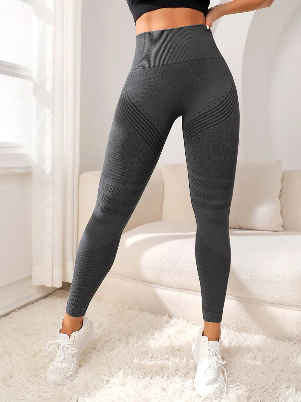 Contour Line Fitness Pants