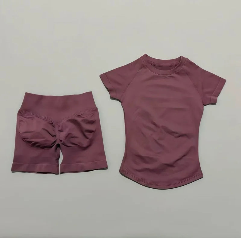 Seamless Crop & Shorts Set