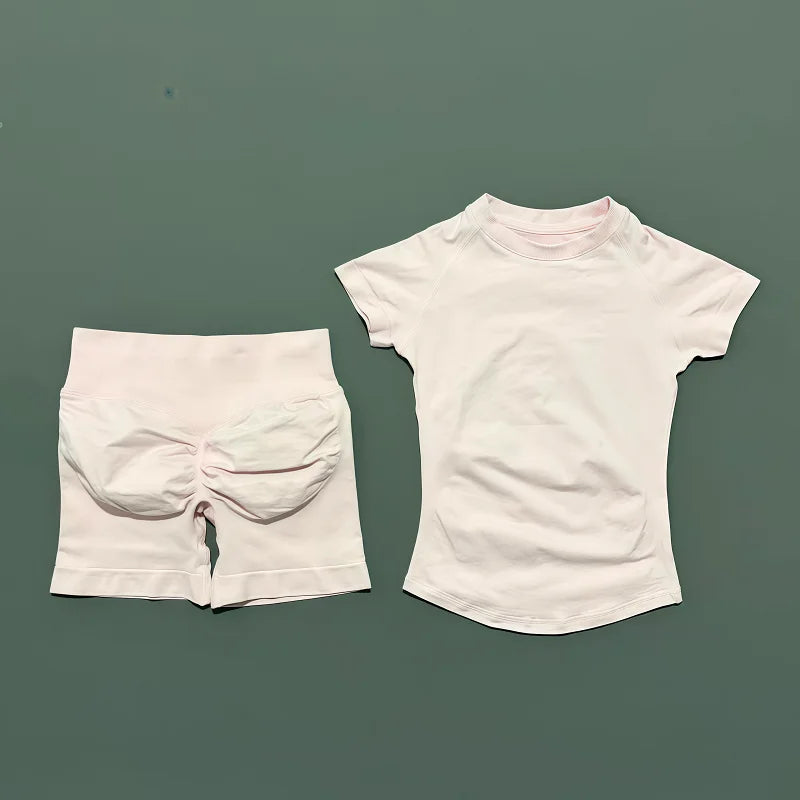 Seamless Crop & Shorts Set