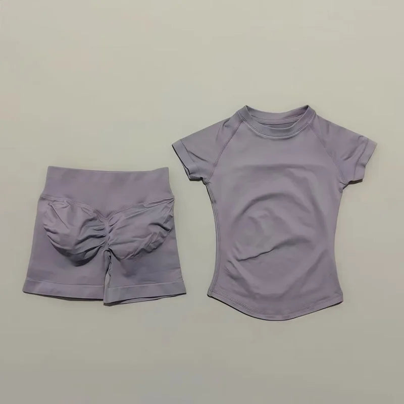 Seamless Crop & Shorts Set