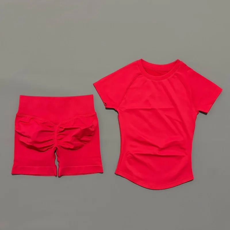 Seamless Crop & Shorts Set